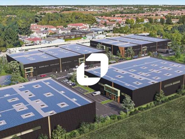 Situé dans la Zone d'activité Commerciale Notre D