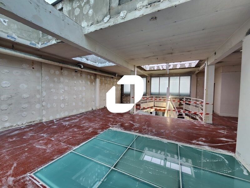 Découvrez ce triplex au potentiel exceptionnel, a