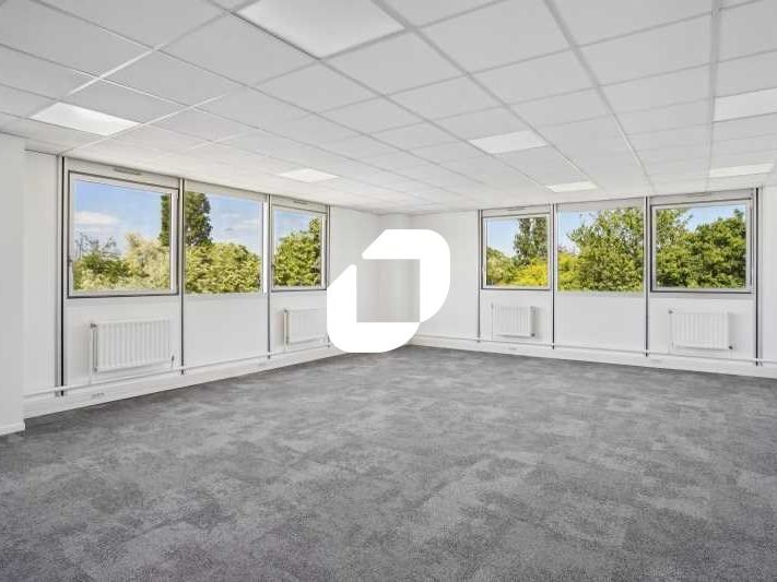 TRI EXCLUSIVITE - Idéalement situés à proximité d