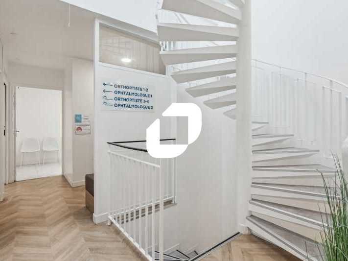 Immprove vous propose un bâtiment indépendant au 