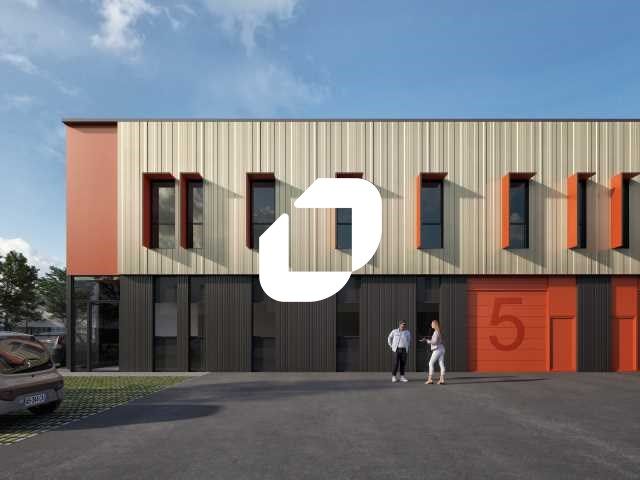 Situé à Limeil- Brévannes, dans la zone d'activit