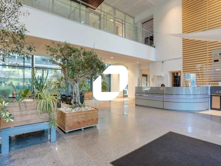 Immprove vous propose, au sein d'un immeuble de g