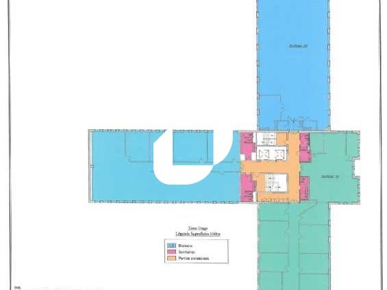 Dans un immeuble de bon standing, Immprove vous p