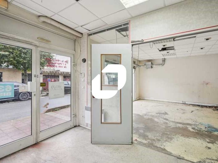 Dans un quartier dynamique , Immprove vous propos