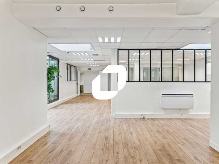 Immprove vous propose un espace de bureaux rénov