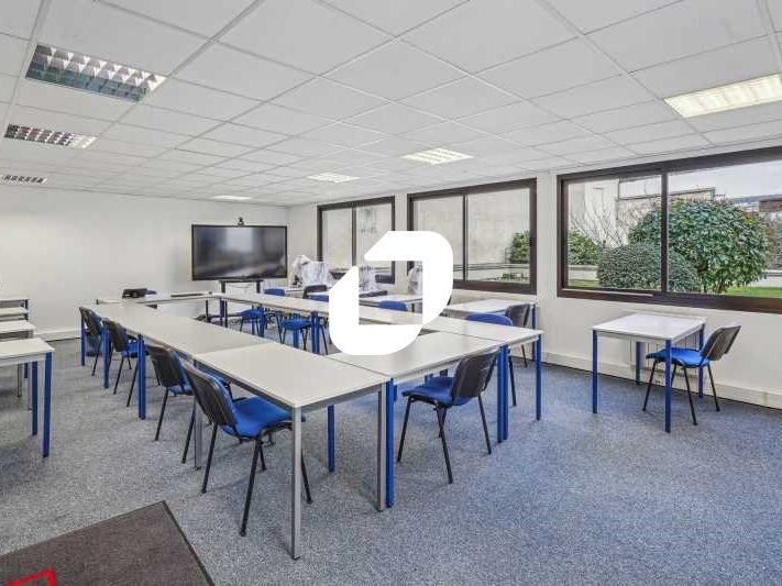 IMMPROVE vous propose à la location 310 m² de bur