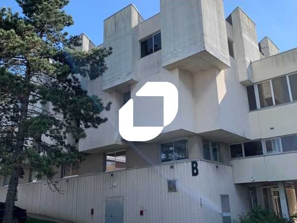 À proximité immédiate des principaux axes routier