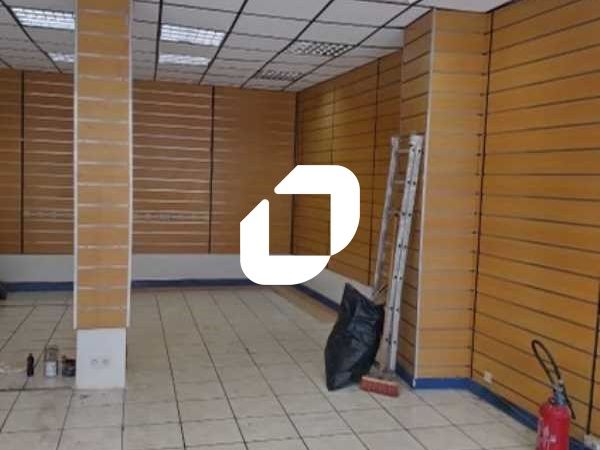 Immprove vous propose un local commercial en loca