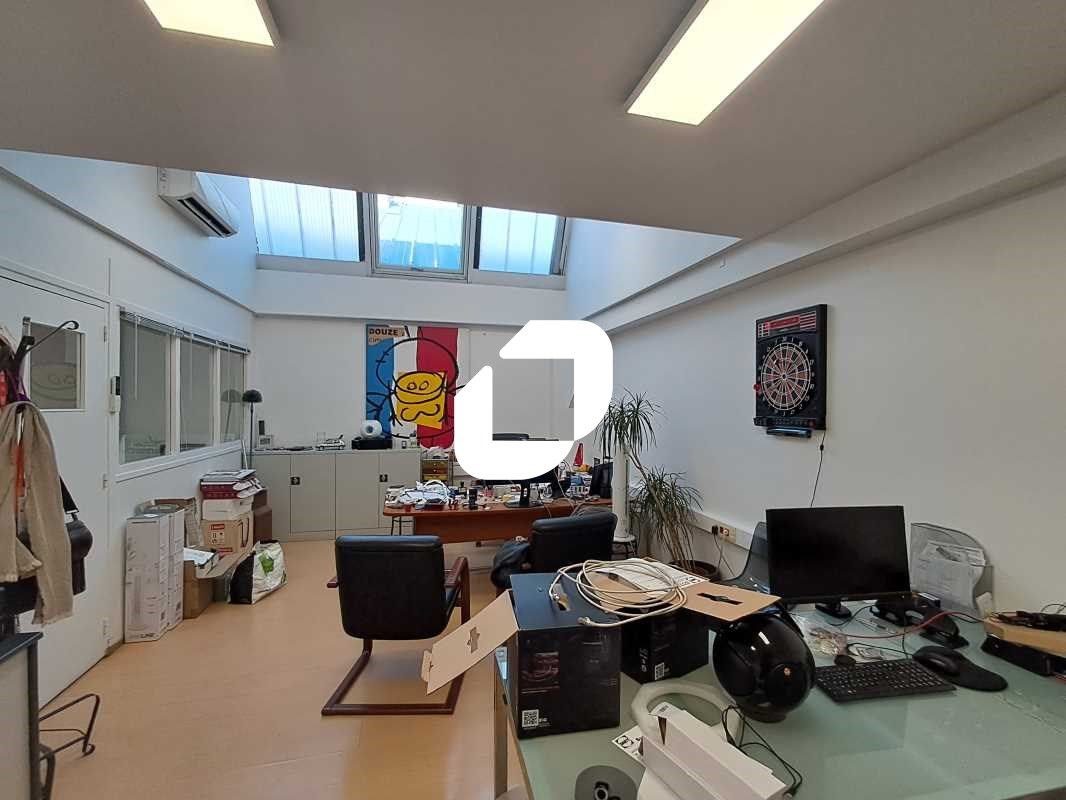 IMMPROVE vous propose un bureau de 28m2, et deux 