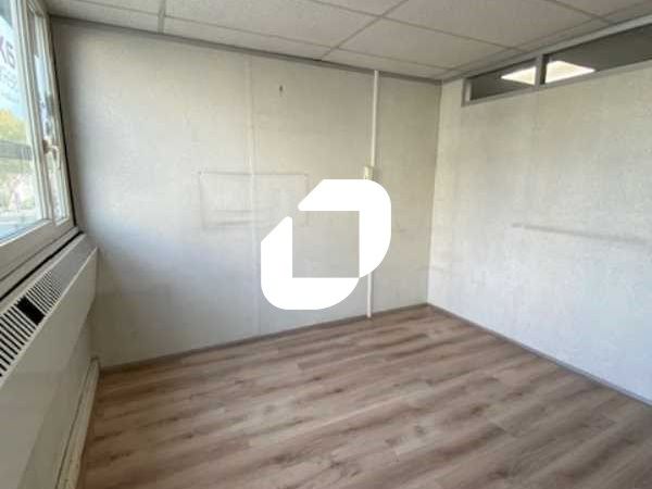 En plein coeur de Sèvres, à proximité immédiate d