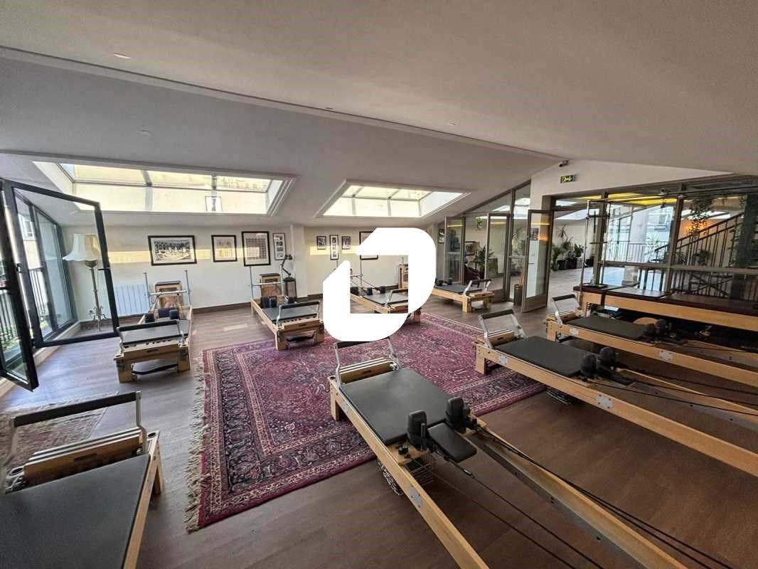 Immprove vous propose 257m² de bureaux atypiques 