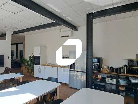 Dans le Bas Montreuil, à proximité du Métro Saint