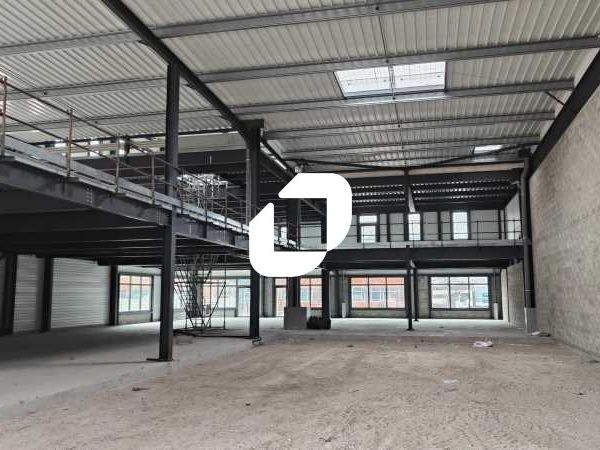 Immprove vous propose plusieurs cellules à vendre