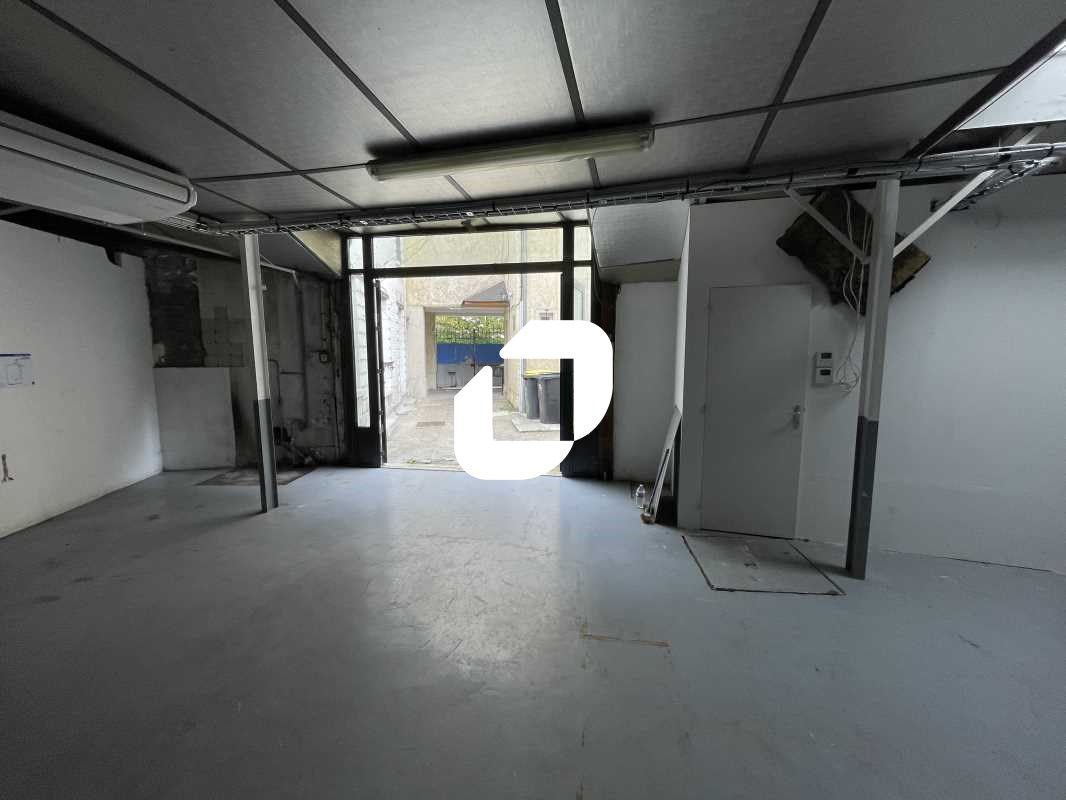 Situé dans la dynamique ville de Saint-Maur-des-F