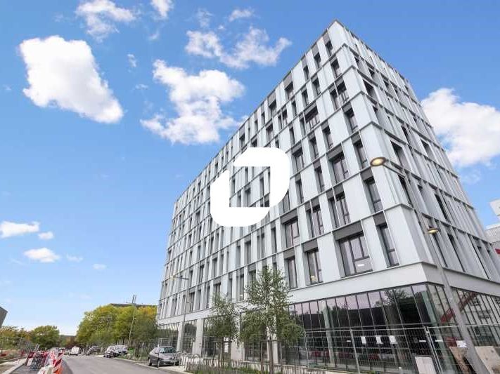 Au sein de la cité universitaire Descartes, à pro