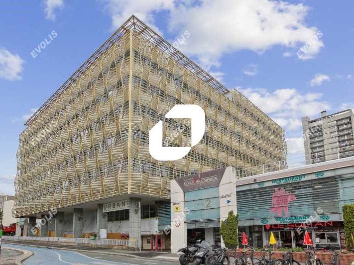 Au pied du métro et de ses commerces Immprove vou