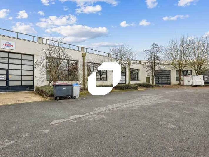 Idéalement situé au coeur de la dynamique zone d'