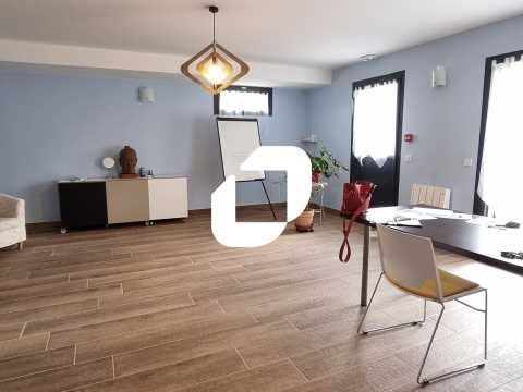 Coupvray, Immprove vous propose un immeuble de bu