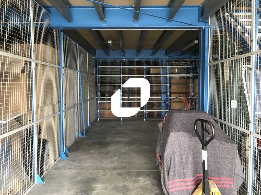 En plein coeur du parc d'activité du vert galant,