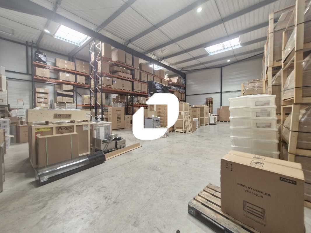 A proximité immédiate de la sortie A4 sur la comm