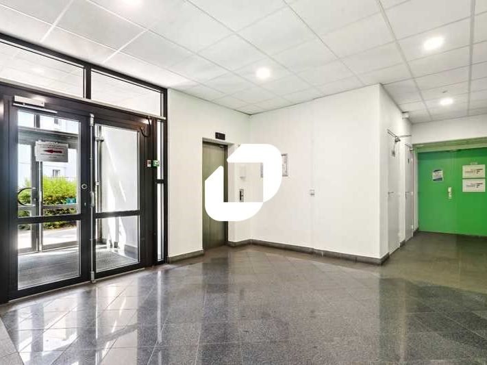 Au centre ville de Lognes, à proximité immédiate 