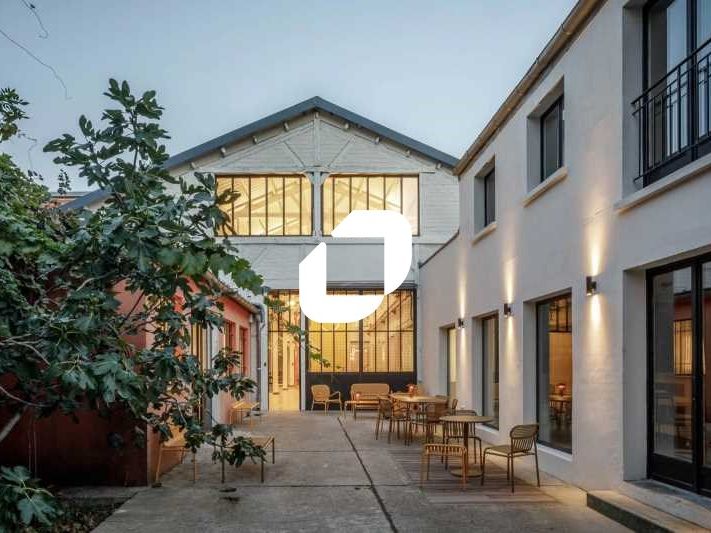 Bureaux en prestation de service - 17 postes de t