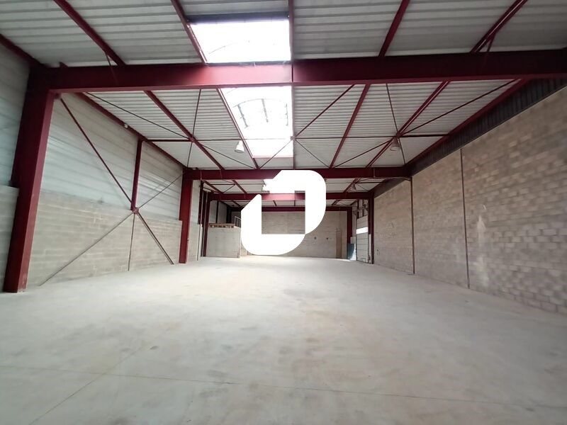 A proximité immédiate de l'autoroute A5, Immprove