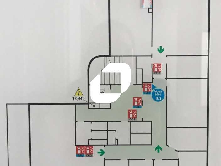 Location bureaux 1168 m² divisibles à partir de 170 m²