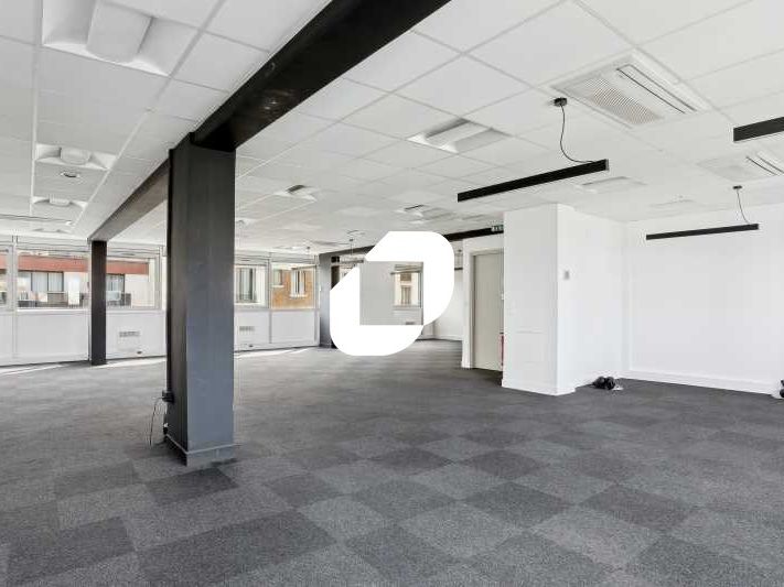 Emplacement idéal ! Immprove vous propose des bur