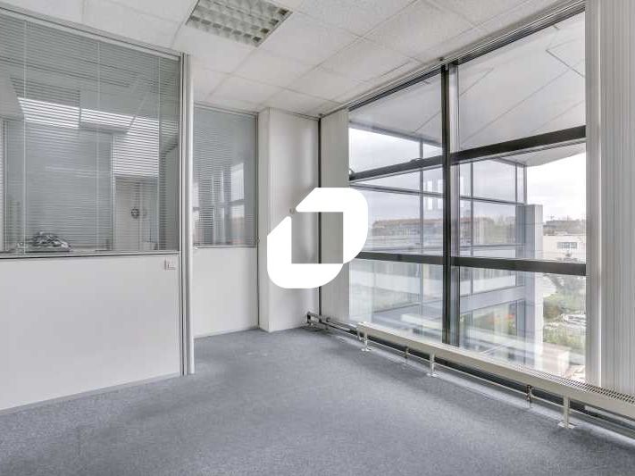 Sur un site clos et sécurité, dans un environneme