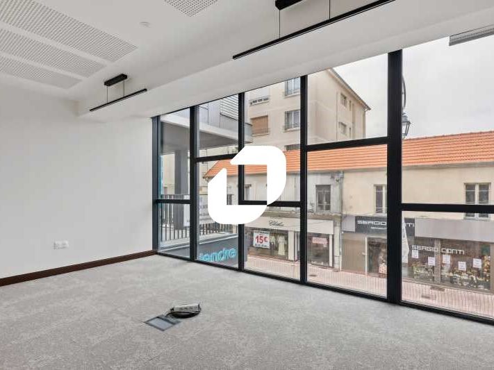 Nichée au coeur du quartier prisé d'Adamville à S