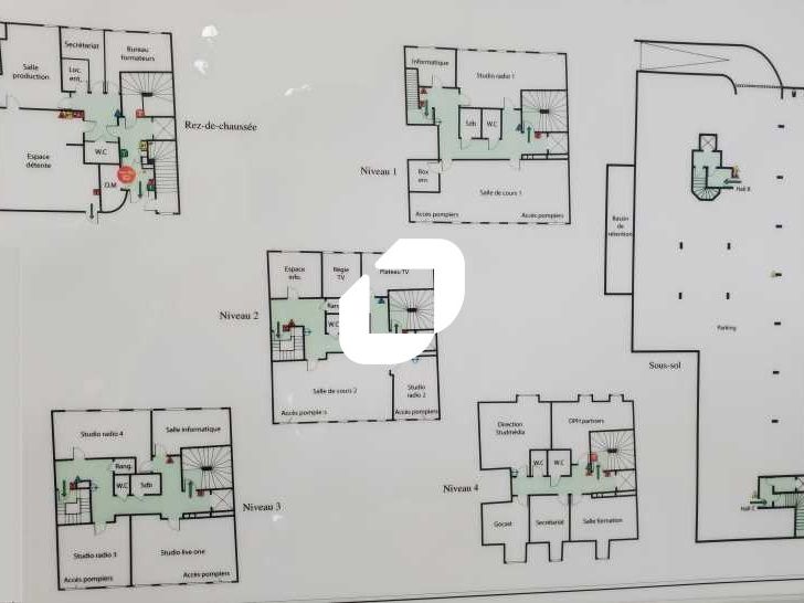 Location bureaux 369 m² divisibles à partir de 8 m²