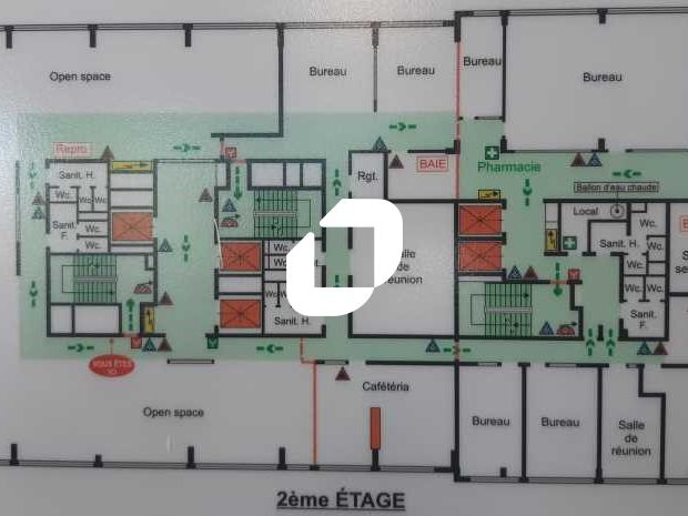 Location bureaux 862 m² divisibles à partir de 233 m²