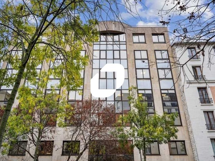 Locaux en excellent état ! IMMPROVE vous propose 