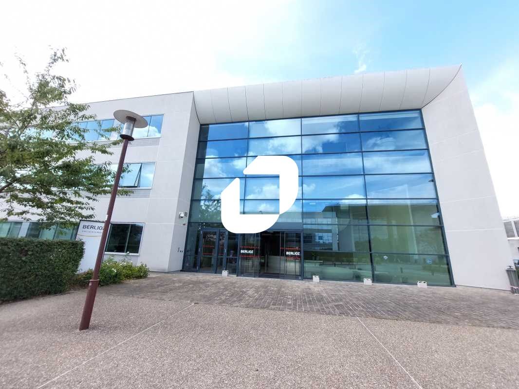 IMMPROVE vous propose au coeur de la zone d'affai