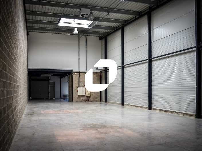 Idéalement placé à proximité immédiate de l'autor