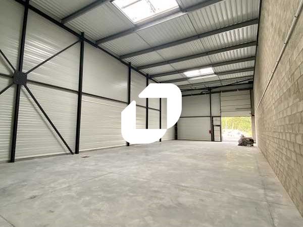 Idéalement placé à proximité immédiate de l'autor