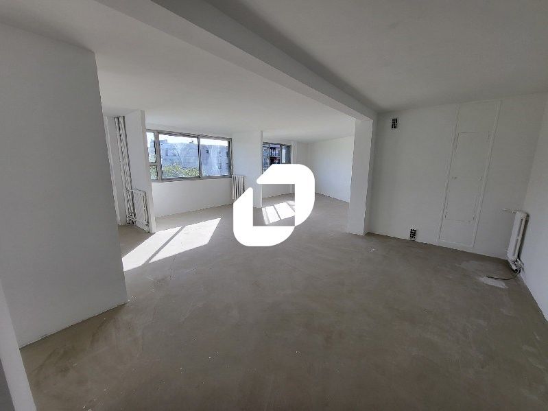 À proximité immédiate de Montparnasse, IMMPROVE e