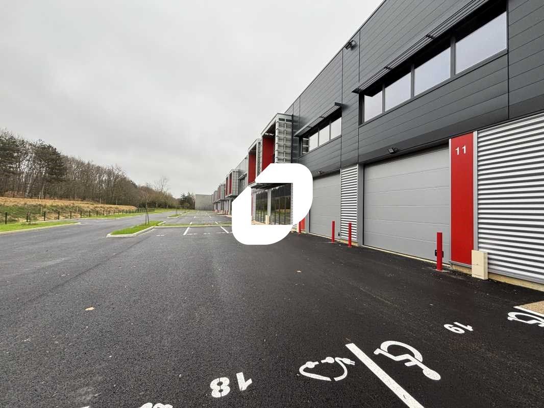 Situé à Bondoufle dans la zone de la marinière, I