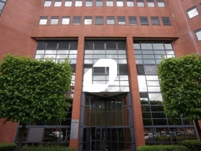 Au sein d'un parc tertiaire situé à Meudon La For