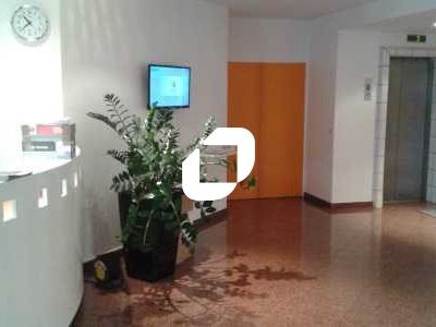 Au sein d'un parc tertiaire situé à Meudon La For