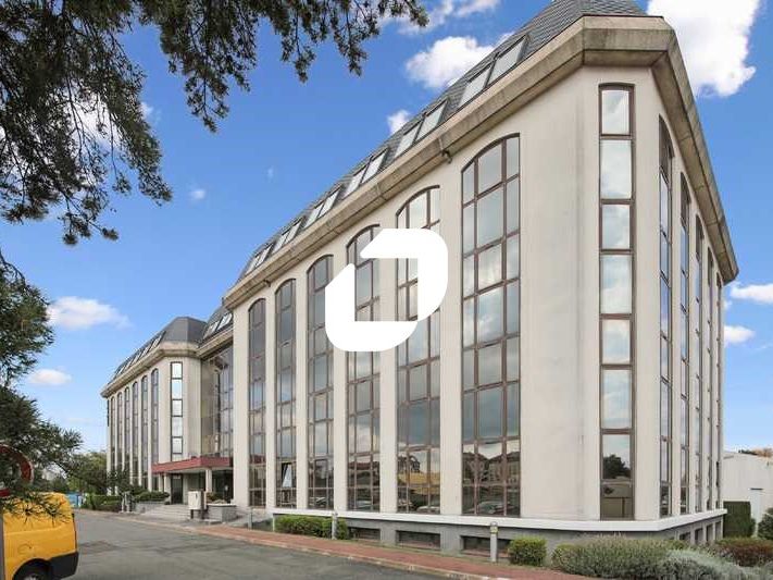 Nous vous proposons à la location un immeuble de