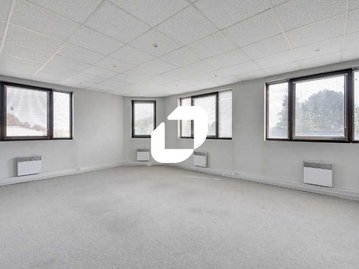 Nous vous proposons à la location un immeuble de