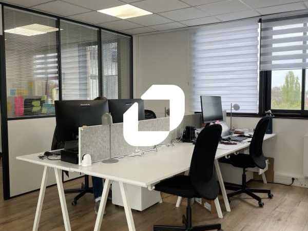 A proximité immédiate du RER A à Joinville le Pon