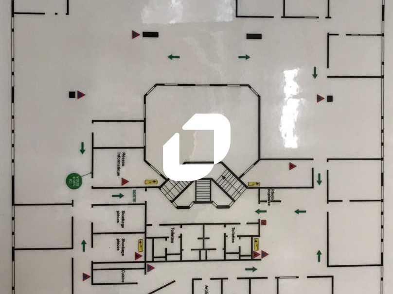Location bureaux 469 m² non divisibles