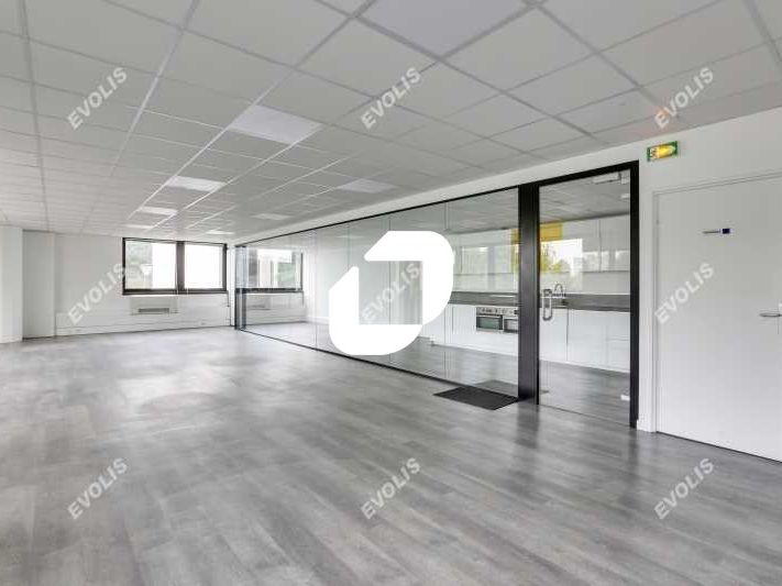 A proximité de la gare RER A de Lognes, à proximi