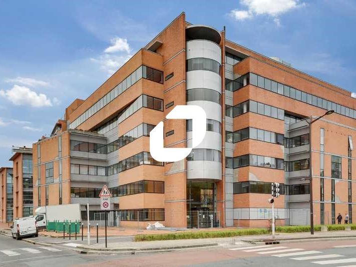 Située au coeur d'Ivry-sur-Seine, une commune en