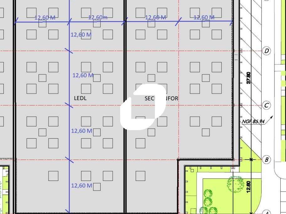 Dans une zone d'activité avec tous les accès pour