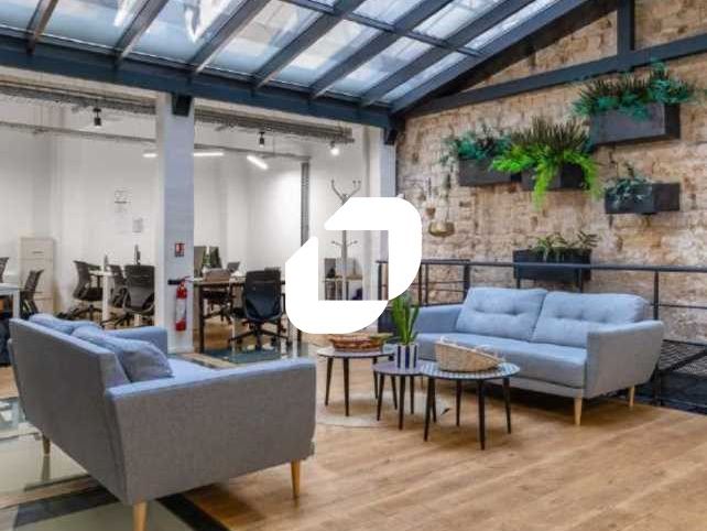 Coeur 10ème - Dans un bel immeuble de bureaux, IM