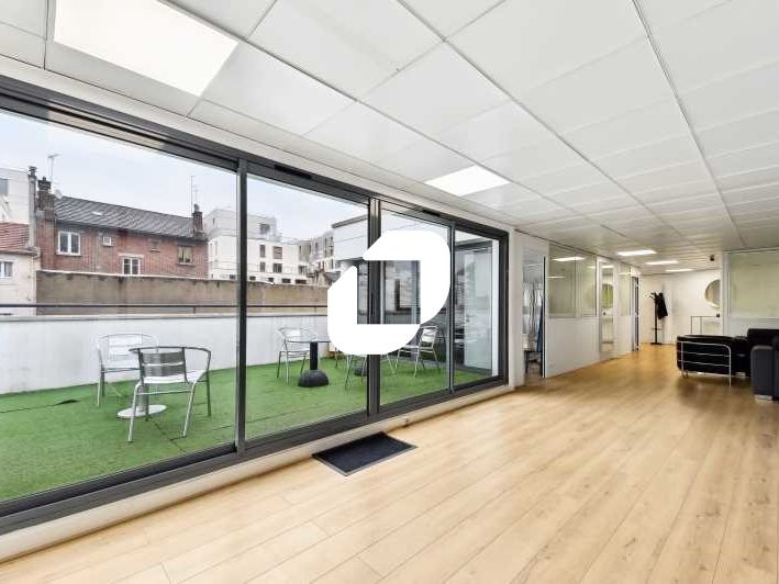 IMMPROVE vous propose, 144m² de bureaux avec terr